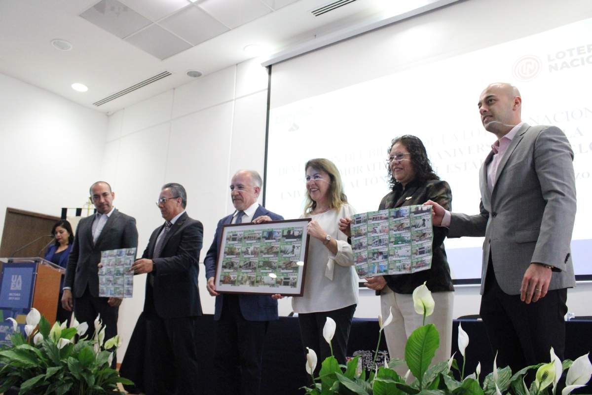 Develan billete de lotería por 70 aniversario de la UAEM