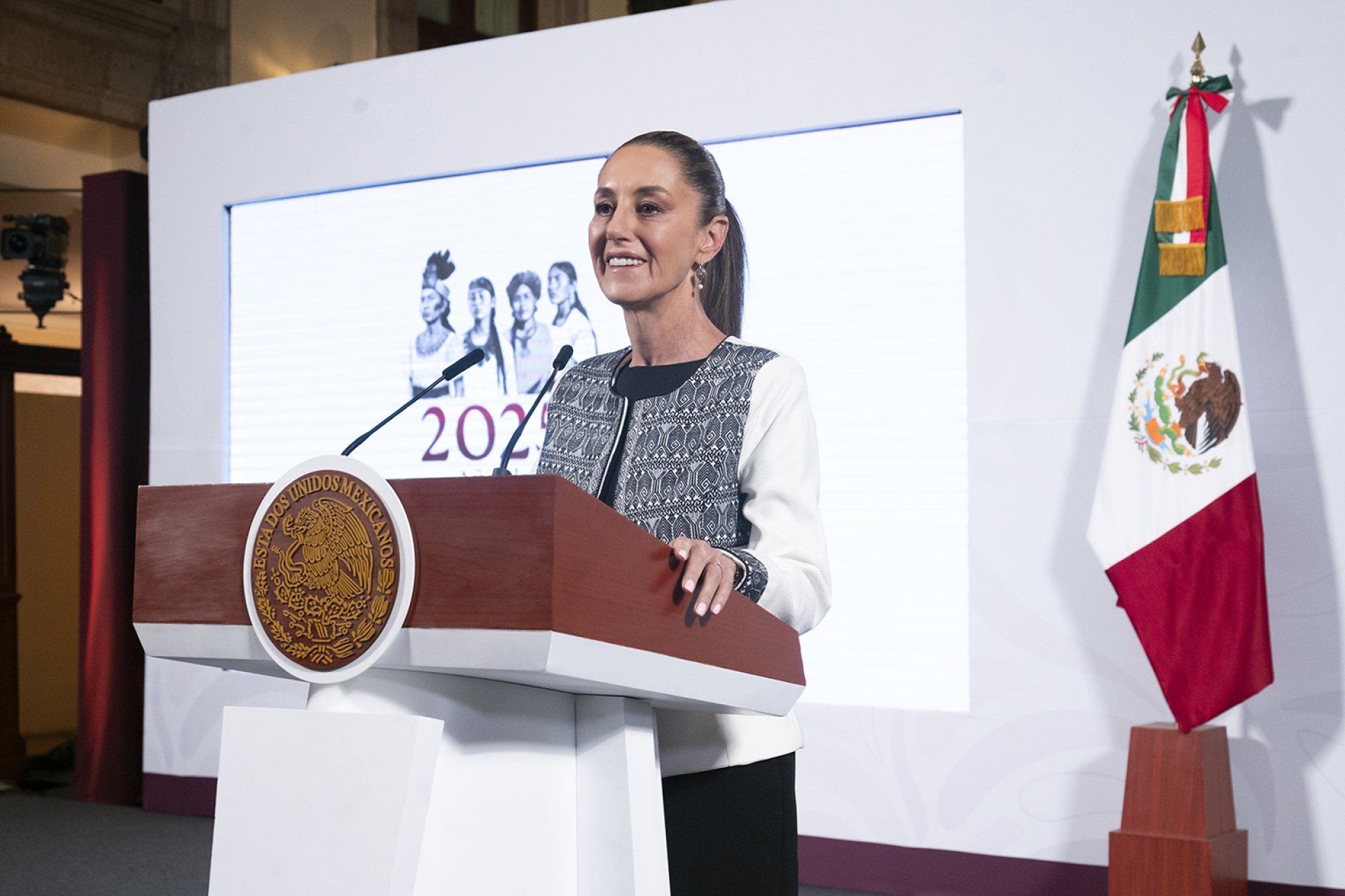 Sheinbaum celebra que México no sea incluido en los nuevos aranceles de Trump