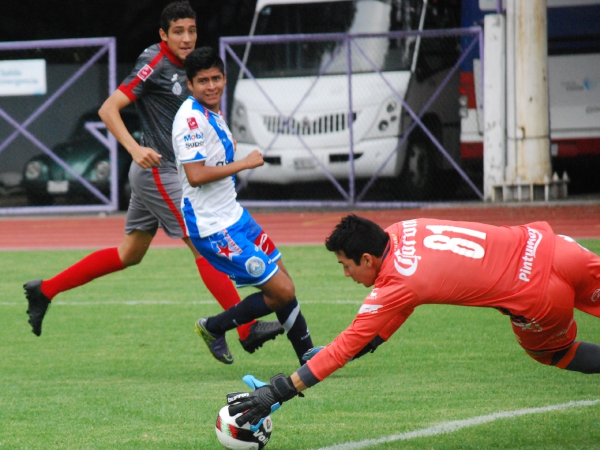 Puebla frena al Athletic Club Morelos