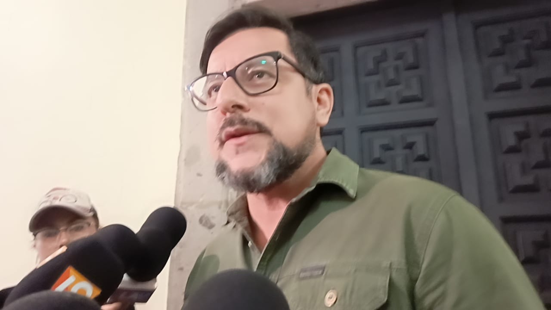 Pide CGMyT a familias no usar a adultos mayores para realizar los trámites de control vehicular