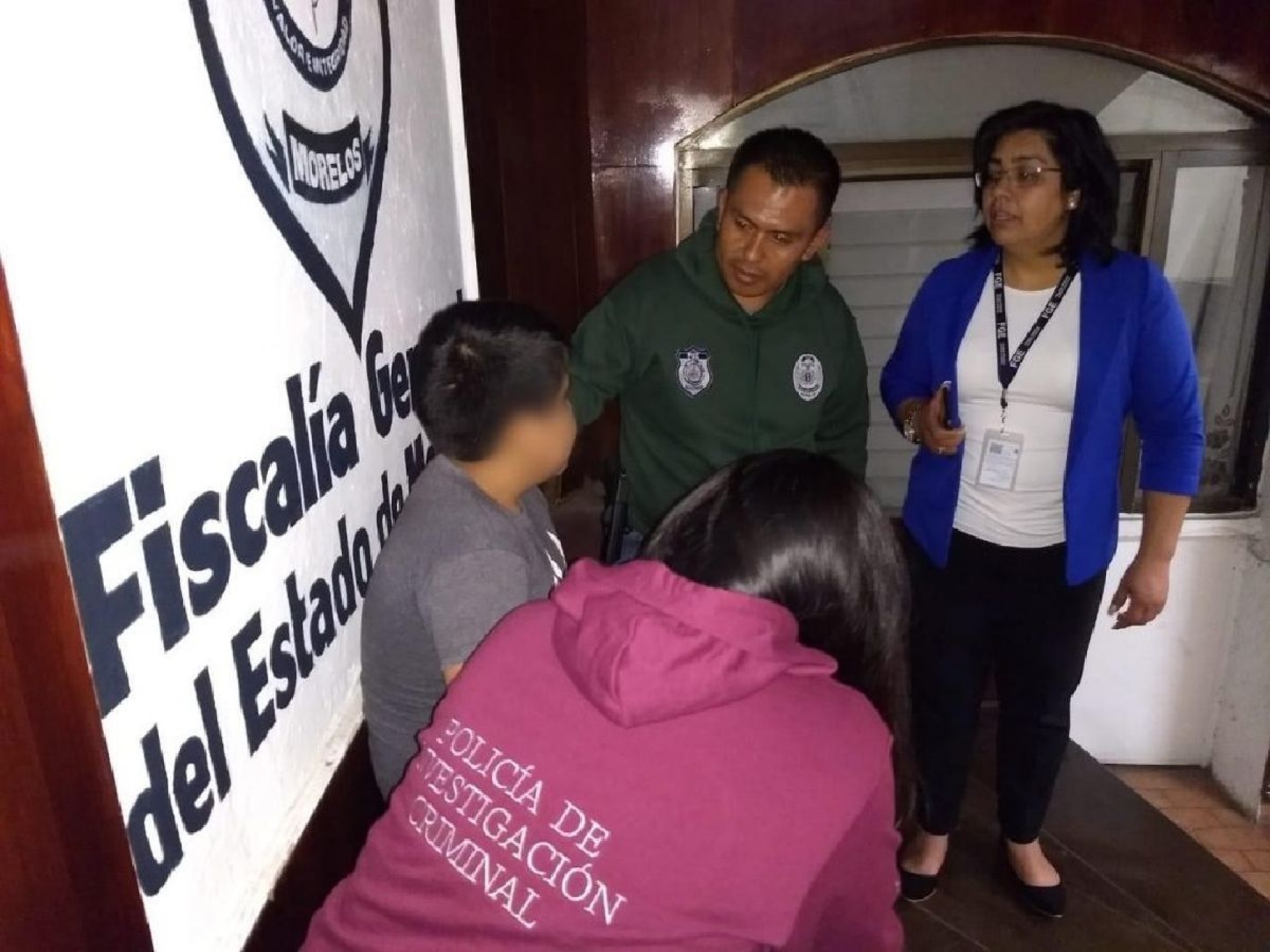 Denuncia la desaparición de su hijo; lo había olvidado en una casa