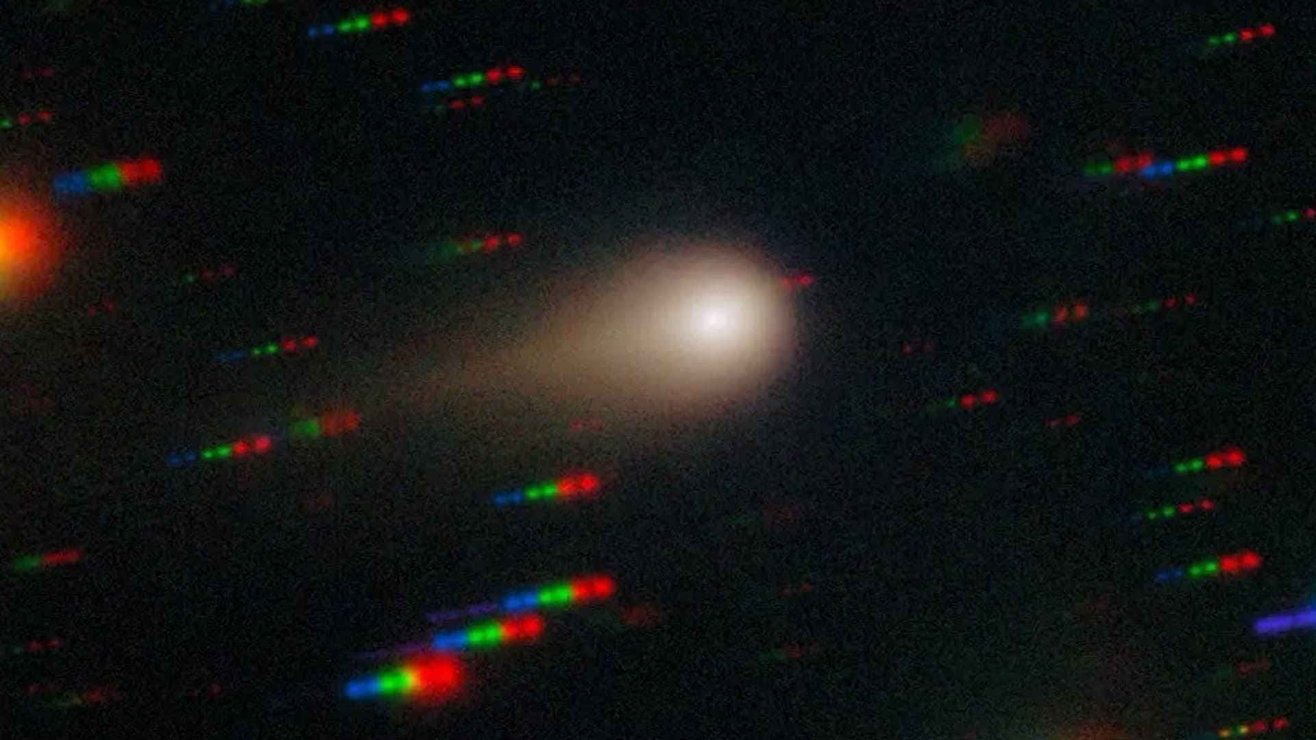 Descubren molécula orgánica en el cometa interestelar 3I/ATLAS