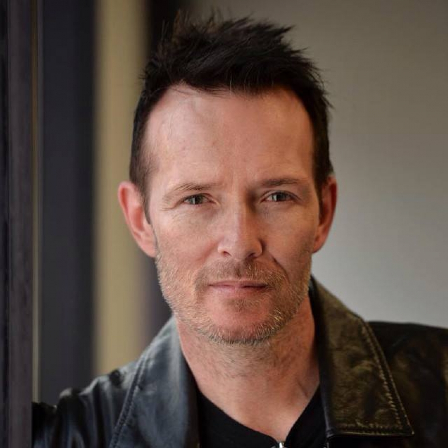 Encuentran sin vida a Scott Weiland de Stone Temple Pilots