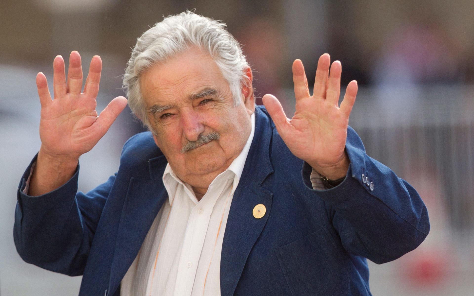 VIDEO: Tan lejos de Dios y tan cerca de EU: Mujica manda mensaje a AMLO