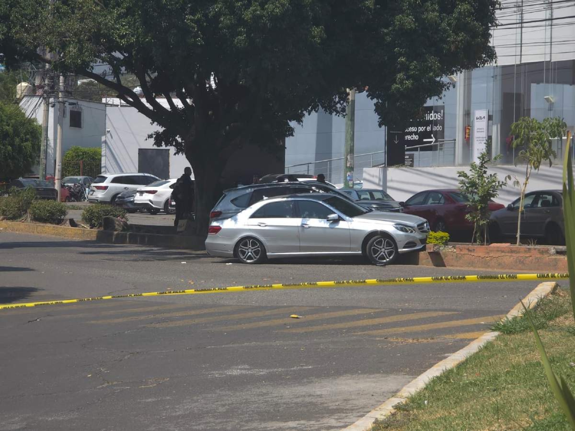 Atacan a dos individuos en Cuernavaca; uno murió