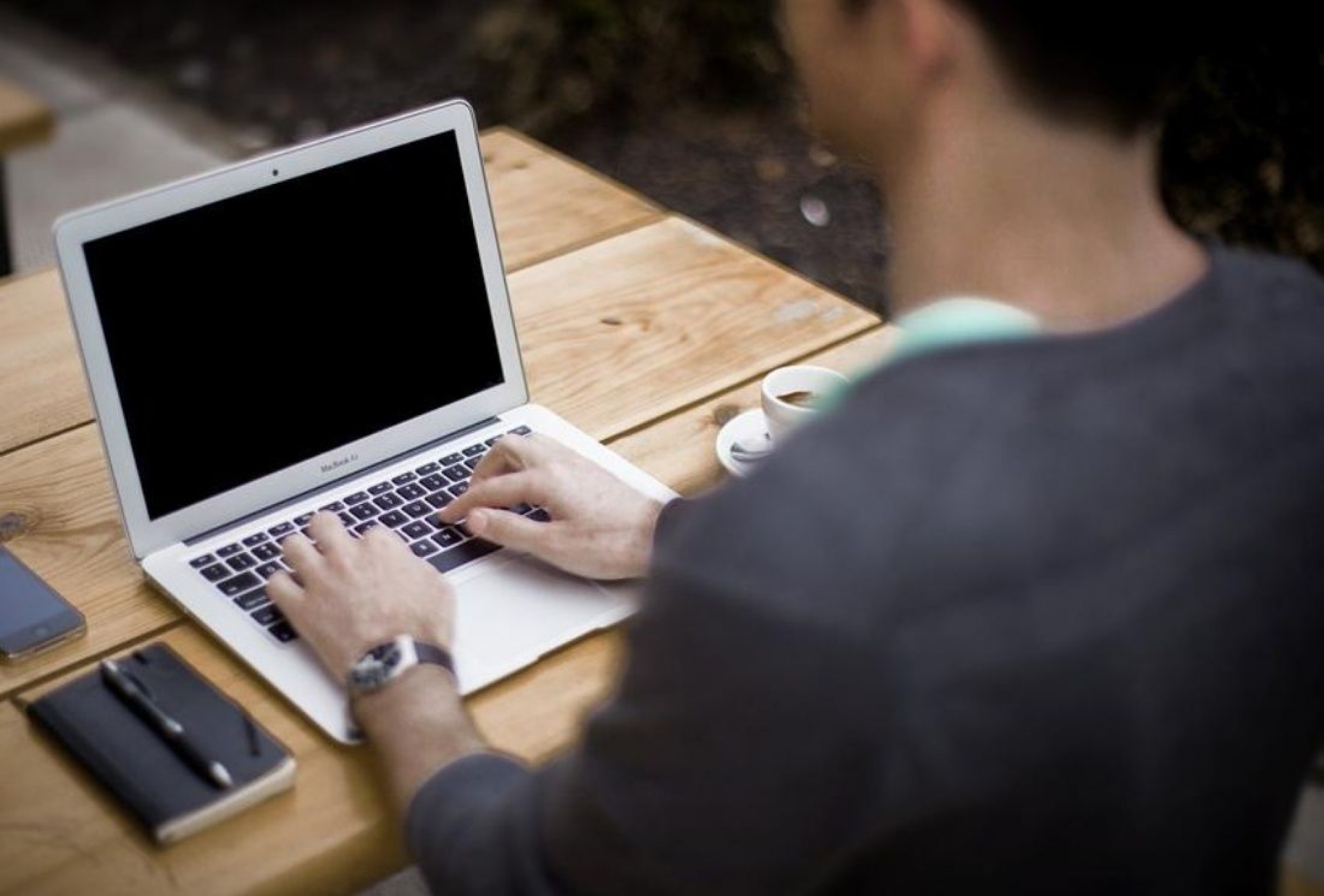 Telmex sube la velocidad de Internet a sus clientes, a menor costo
