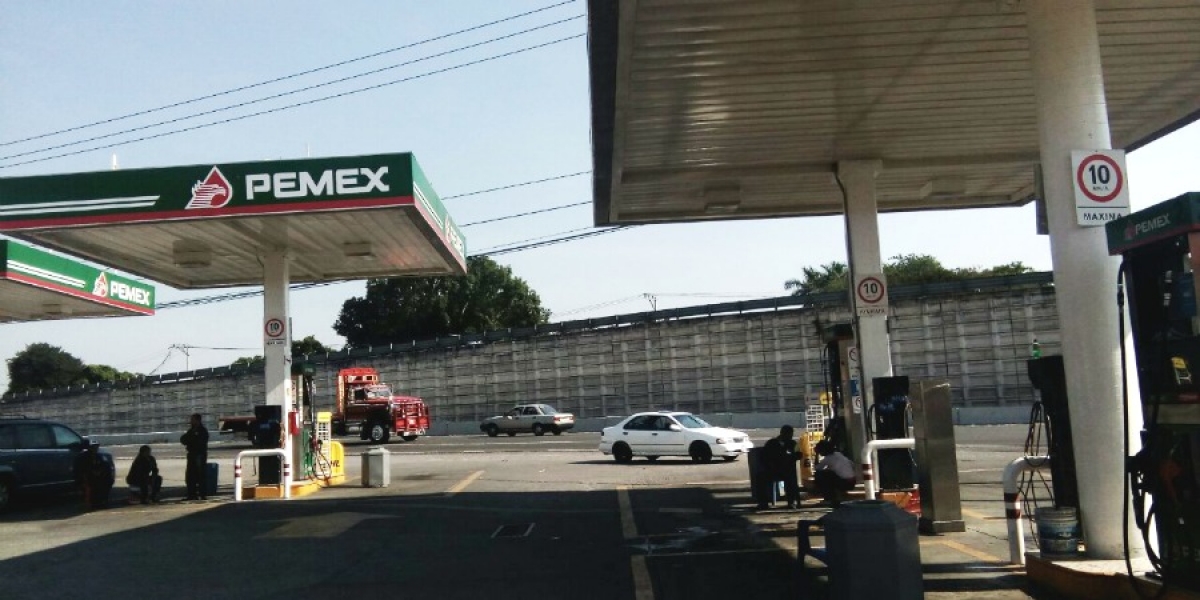 Sin combustible, al menos tres gasolineras en Puente de Ixtla y Amacuzac