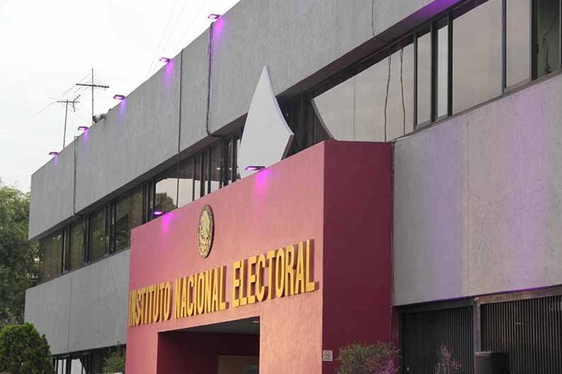 INE propone aplazar elección judicial por riesgos operativos y técnicos