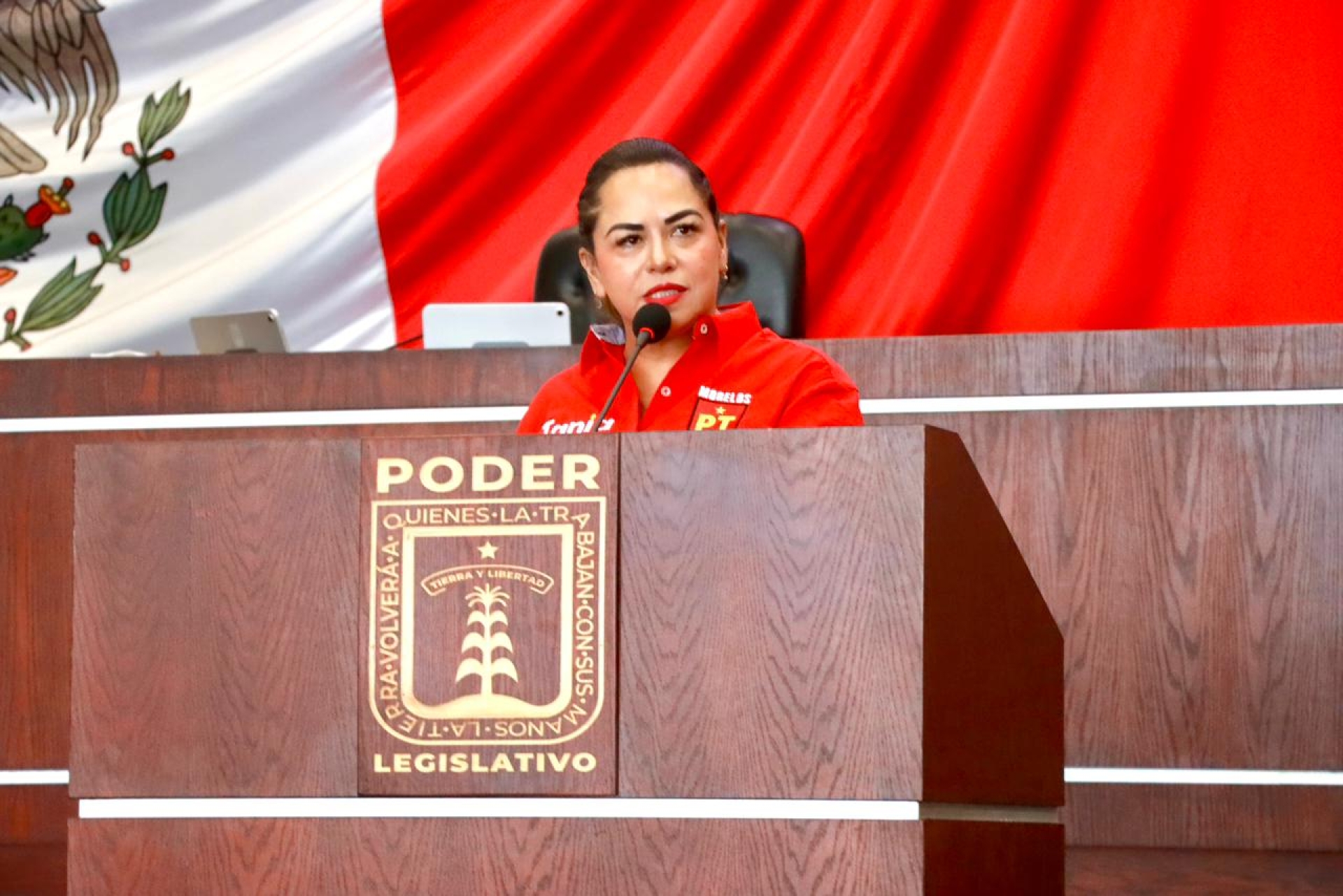 Impulsa diputada Tania Valentina Rodríguez formación docente digital para cerrar brecha educativa