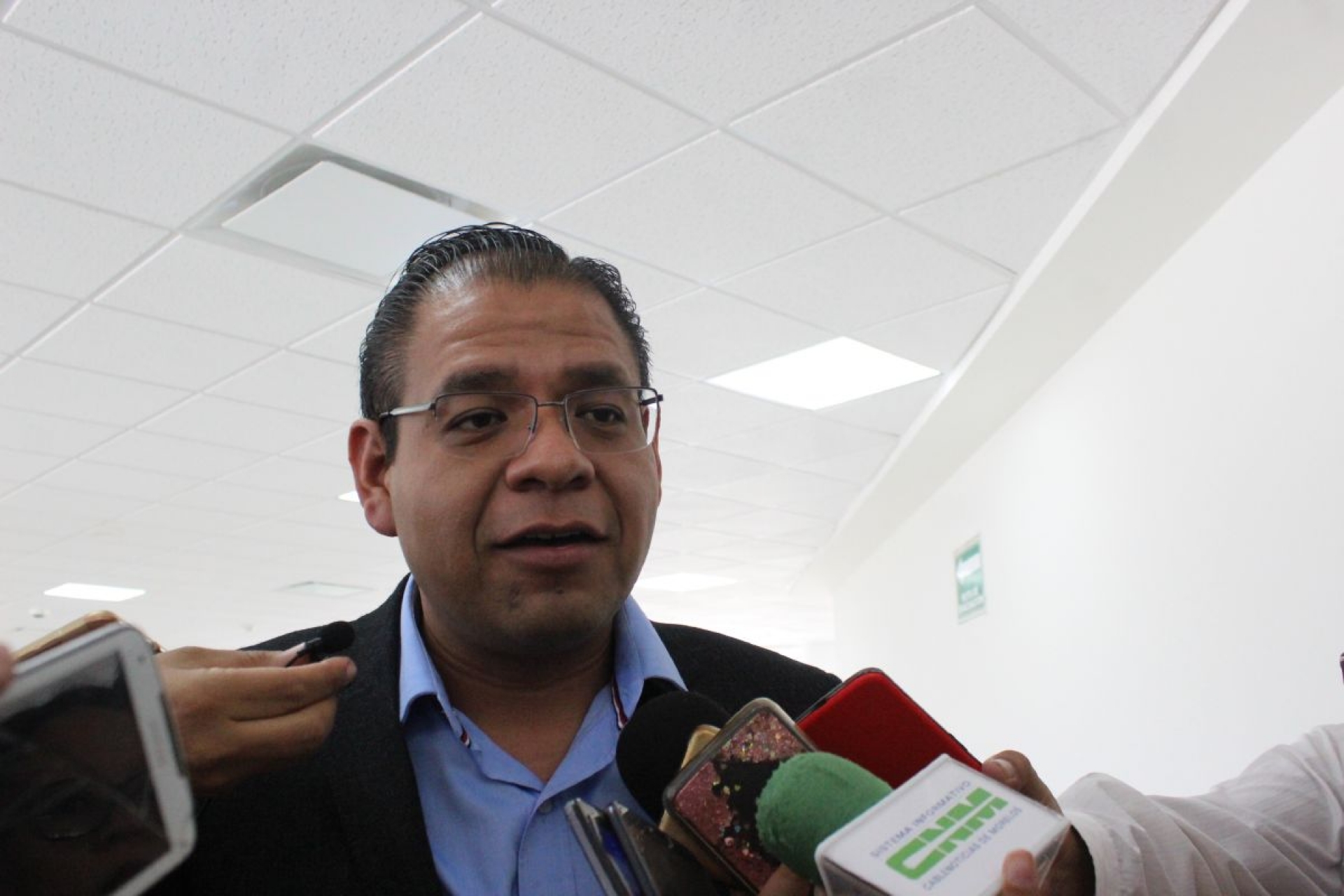 Fiscalía debe llamar a rendir cuentas a Capella: diputado