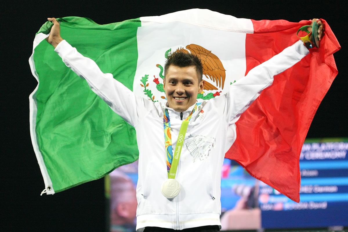 Clavado de plata