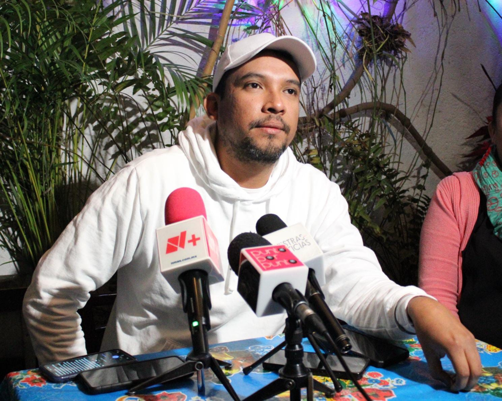 Llama comunidad LGBTTTIQ a publicar reforma que tipifica como delito las 'terapias de conversión'