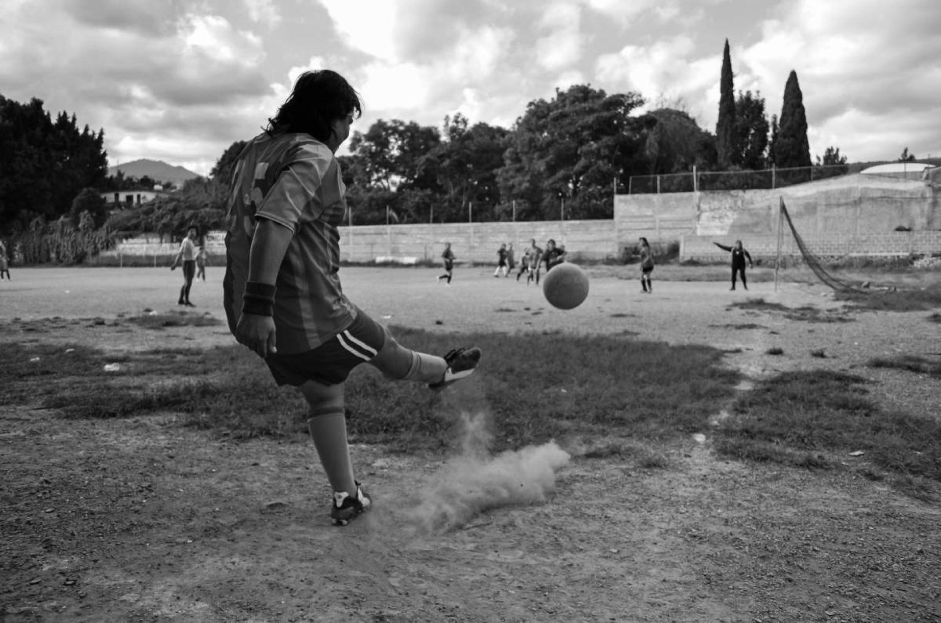 El balón de cuero, El Kalimán y La Cobra