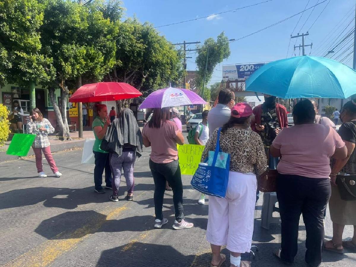 Los bloqueos de calles dañaron a los restauranteros
