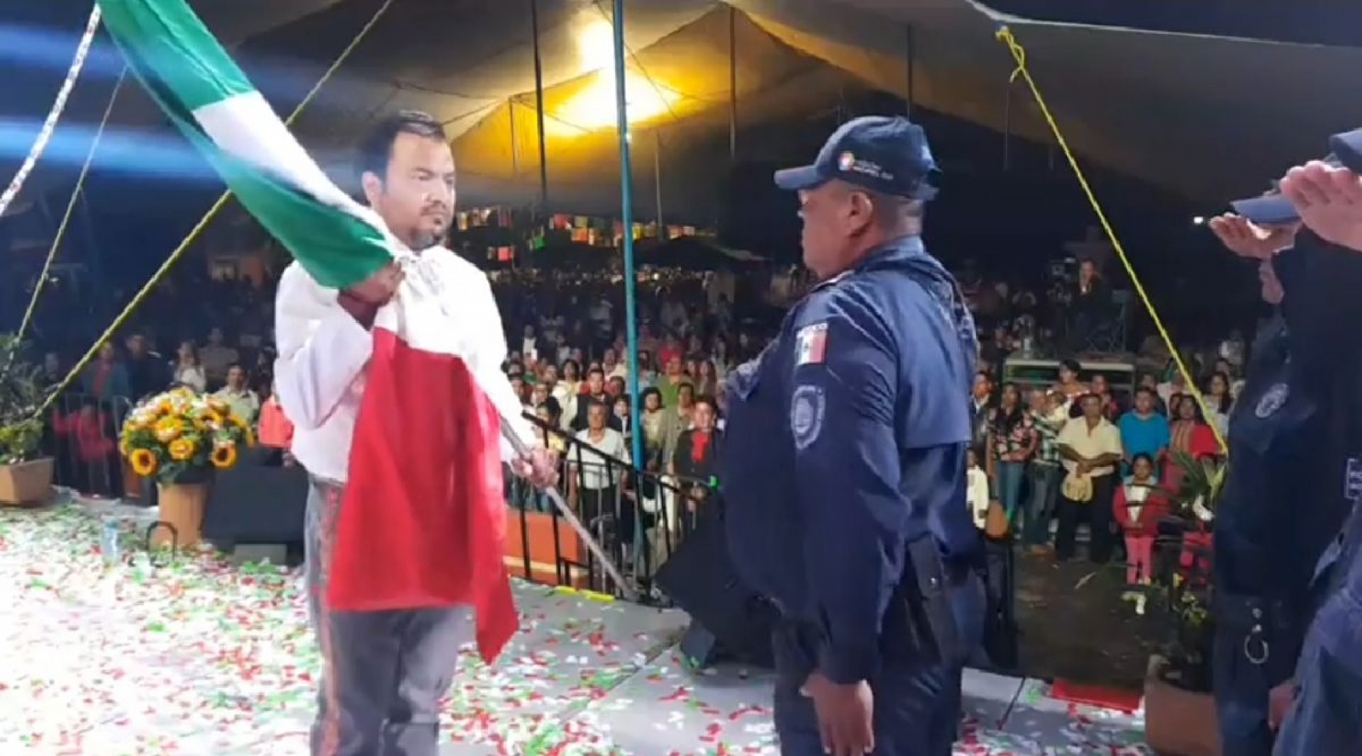Juan Felipe Domínguez conmemoró el 208 aniversario de la Independencia de México