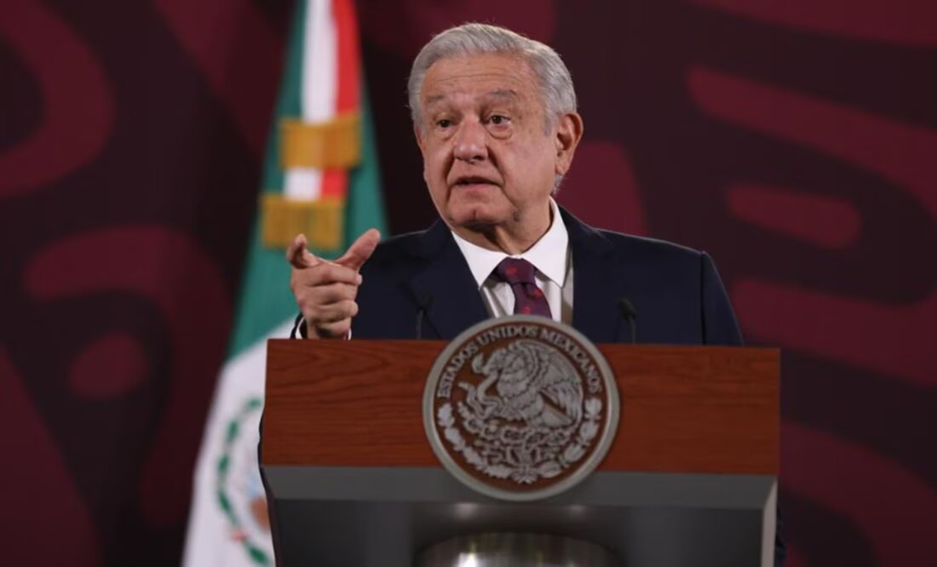 AMLO señala 'no había democracia' en gobierno de Zedillo
