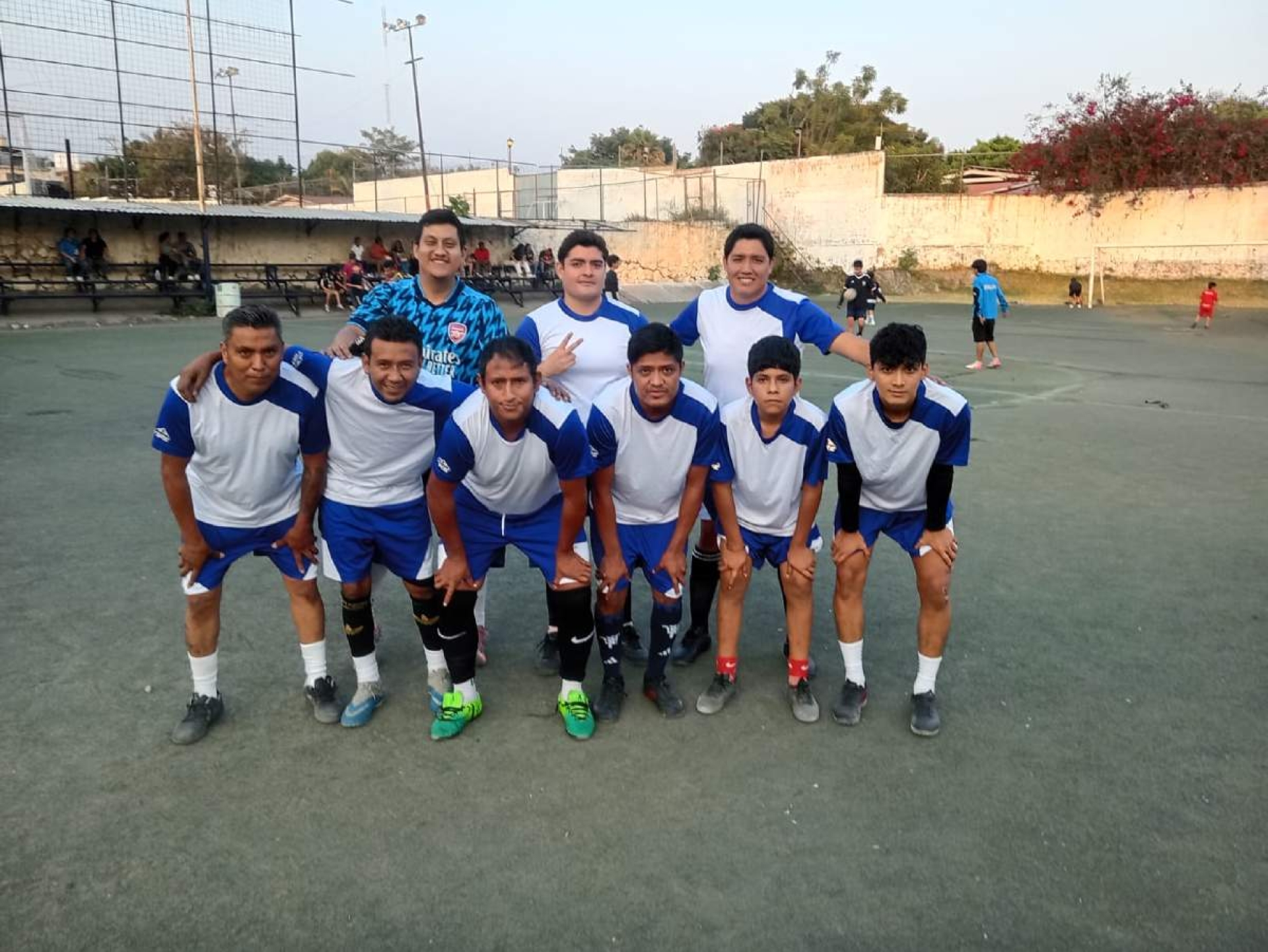 Se acercan a semifinales