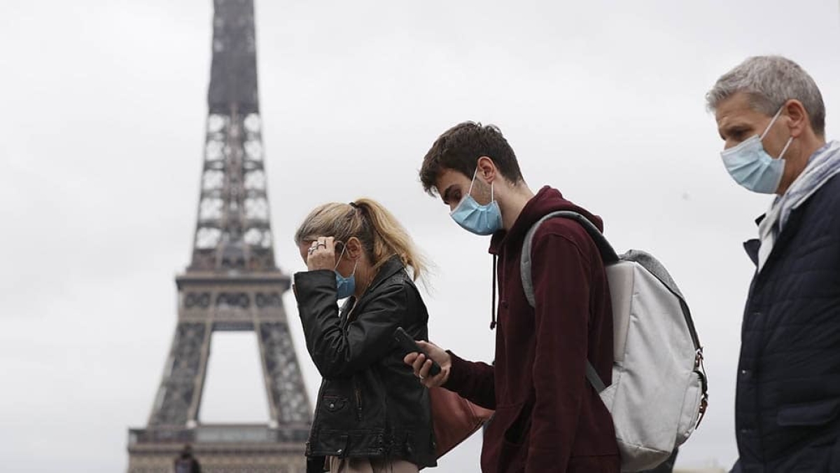 Pandemia por COVID-19 repunta en Europa
