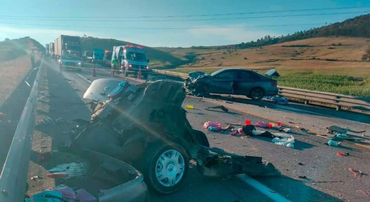 Accidente vehicular deja 5 muertos en la carretera México-Tuxpan