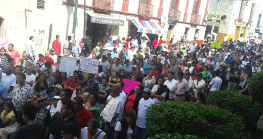 Se manifiestan en contra del proyecto Morebús