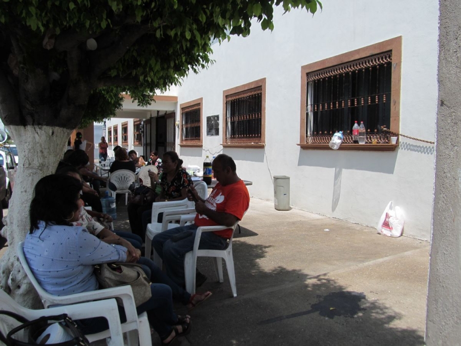 Trabajadores sindicalizados de Zacatepec reclaman su fondo de ahorro a la dirigencia