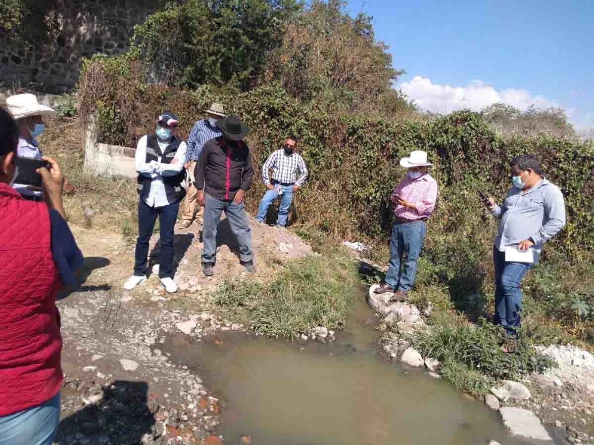 Pactan reducir contaminación en laguna de Coatetelco