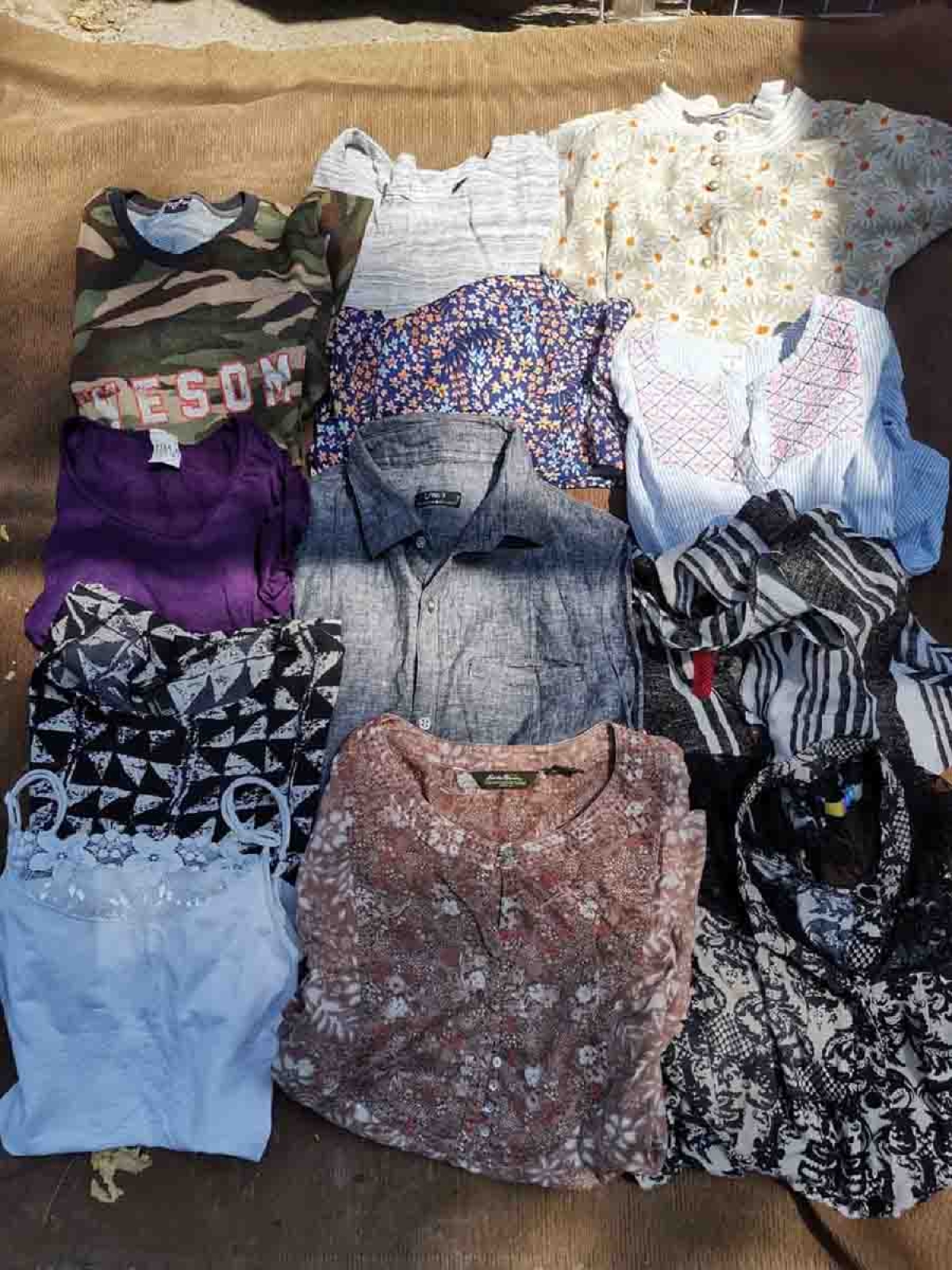 Se le acaba la clientela para su negocio de ropa usada