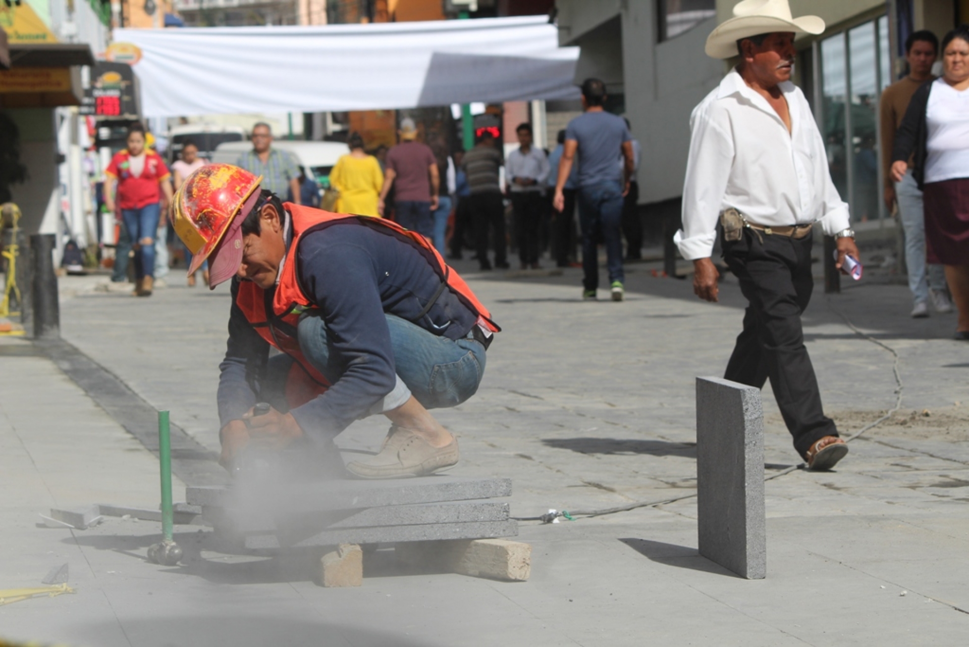 Analizan iniciativa para que el Ejecutivo realice obras sin el permiso de los ayuntamientos