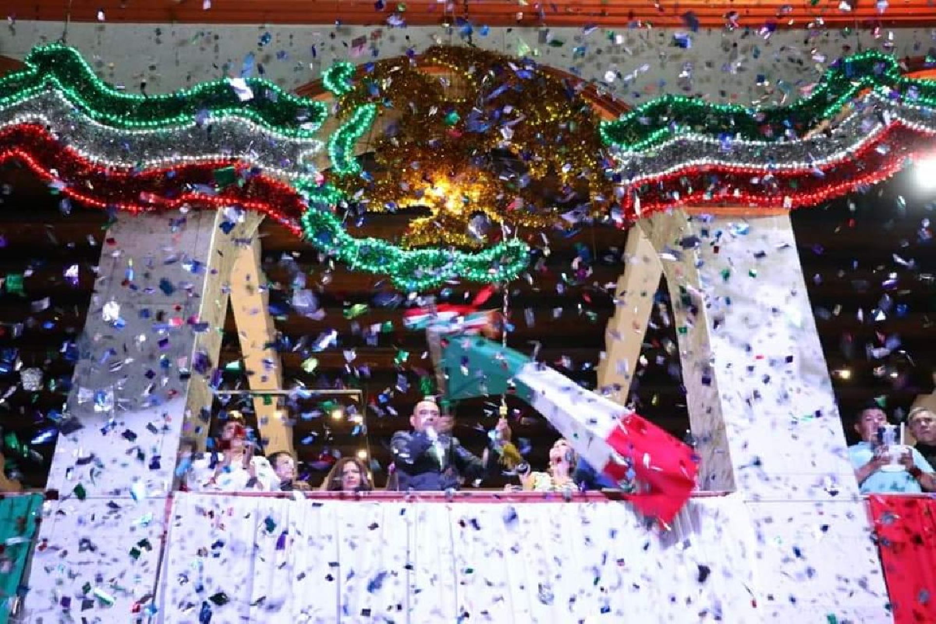 Realizan colorido festejo por el “grito” en Yautepec