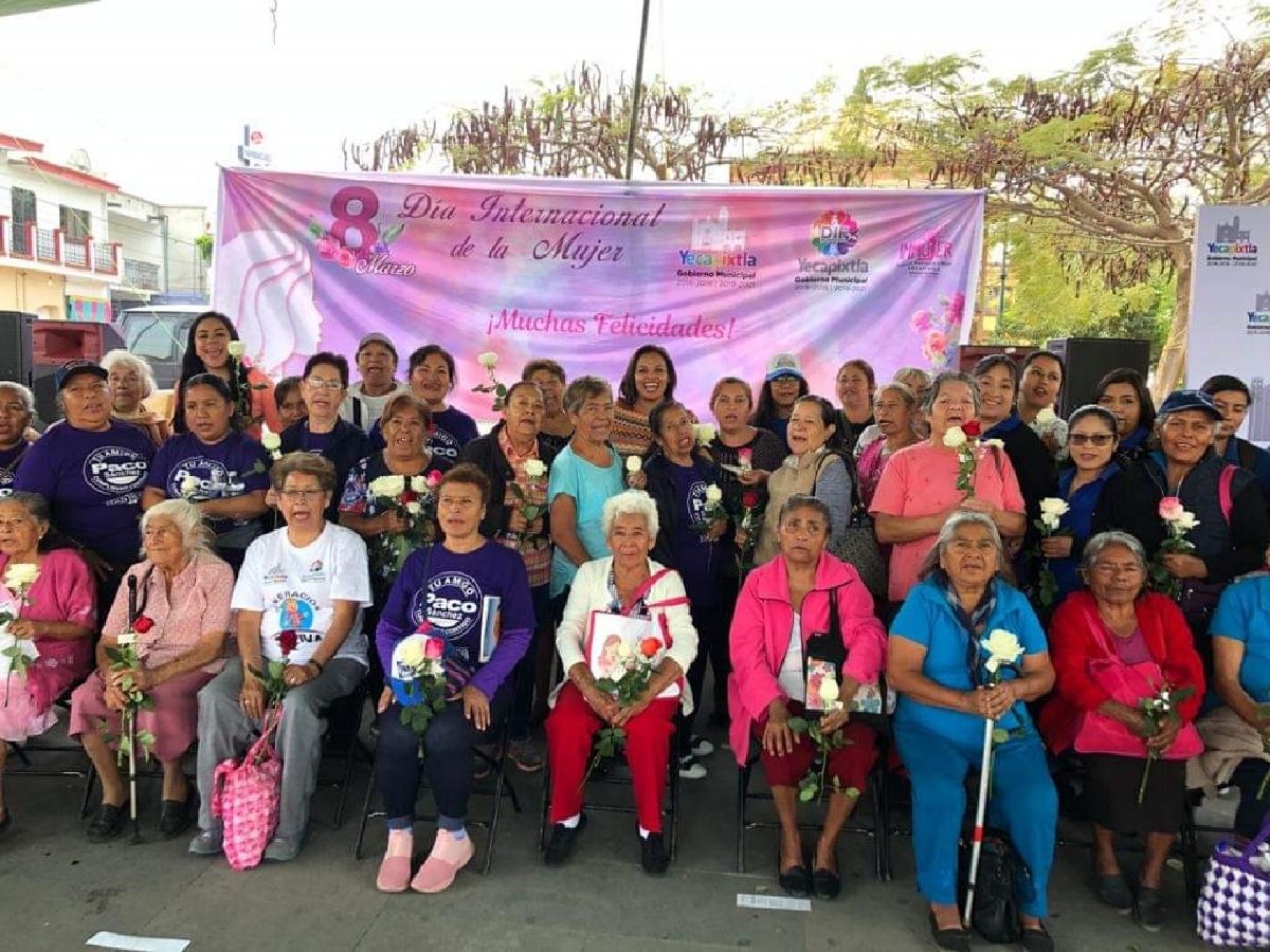 Celebran a las mujeres en Yecapixtla