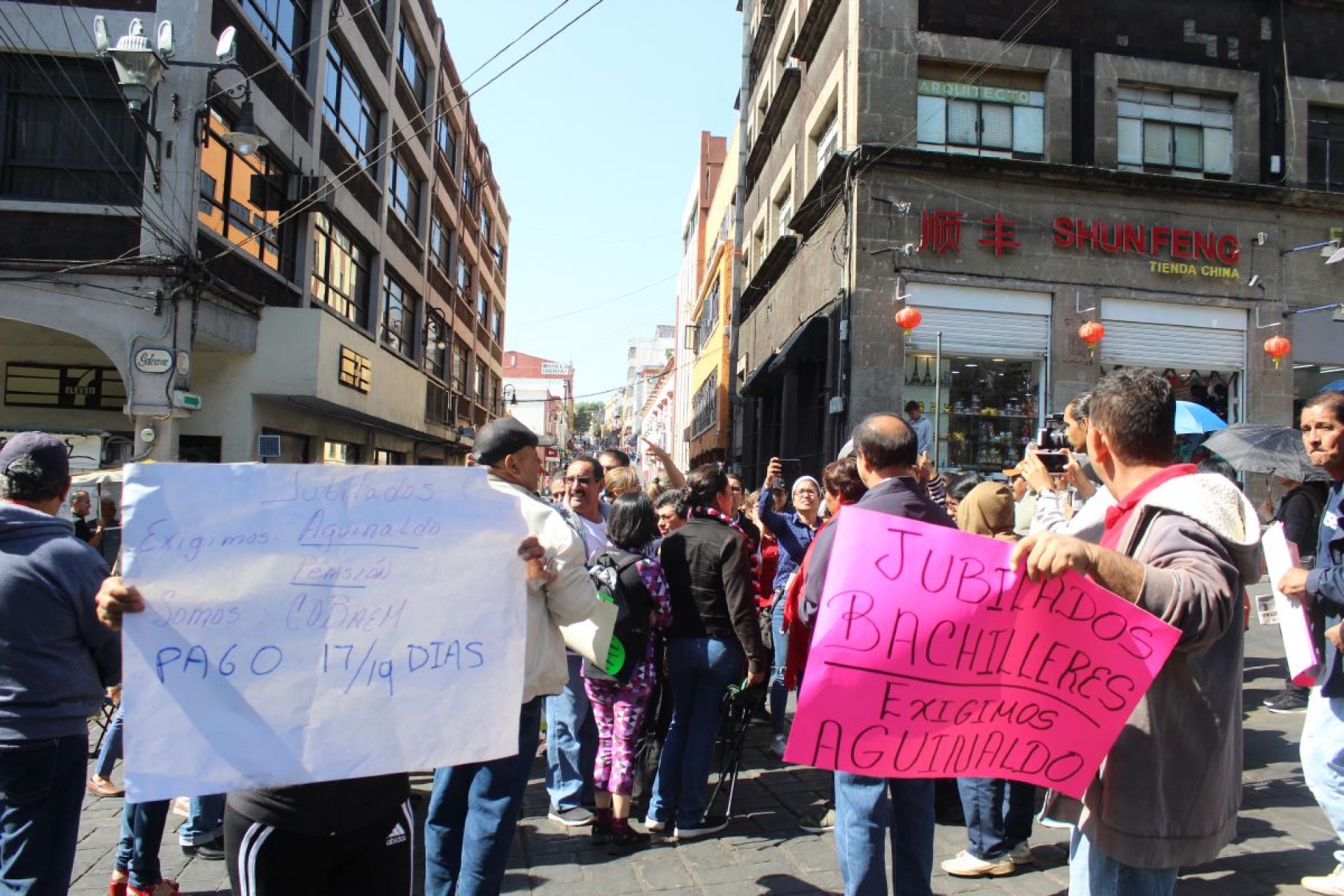 Hoy pagarán aguinaldo a jubilados del Cobaem