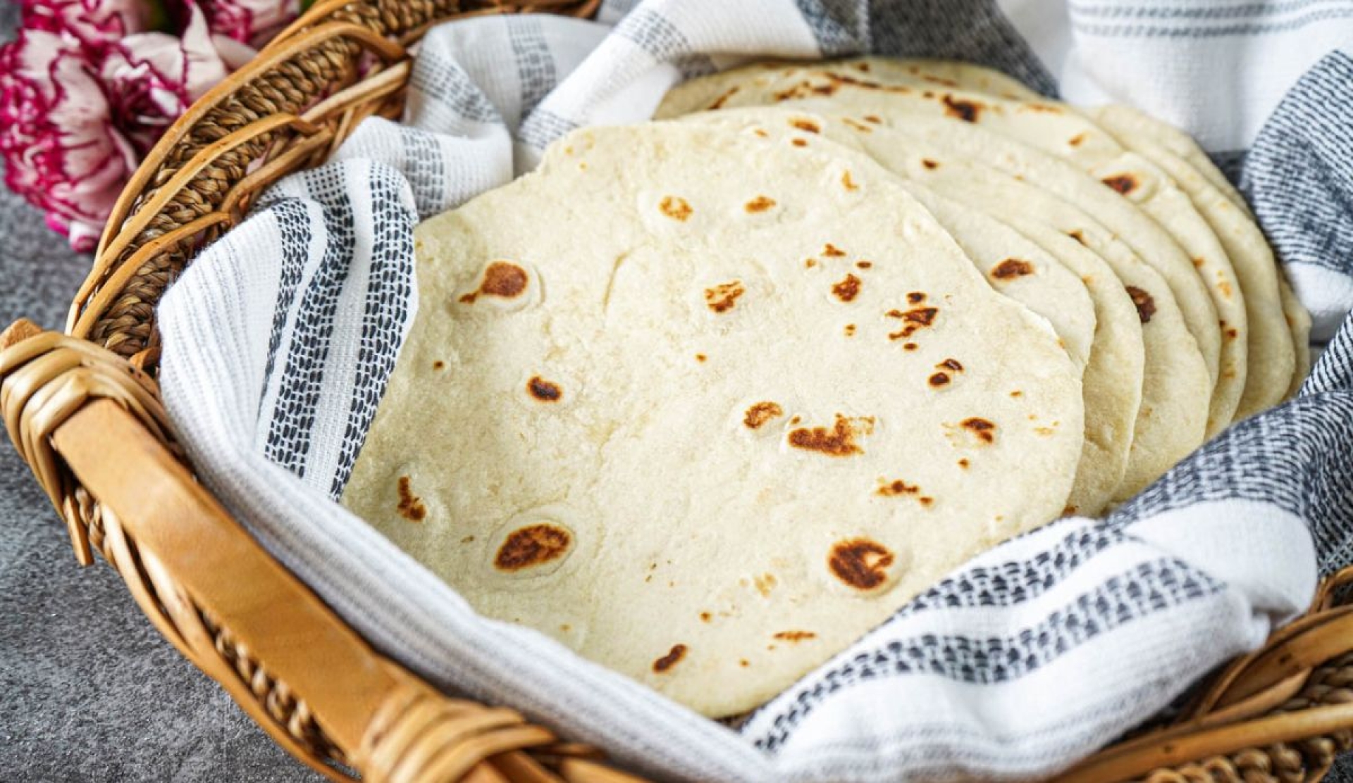 Tortillas de harina suaves y perfectas: el secreto para que no se rompan
