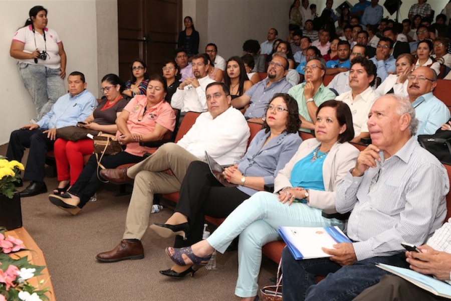 Mañana regresa al trabajo el personal administrativo y de confianza de la UAEM