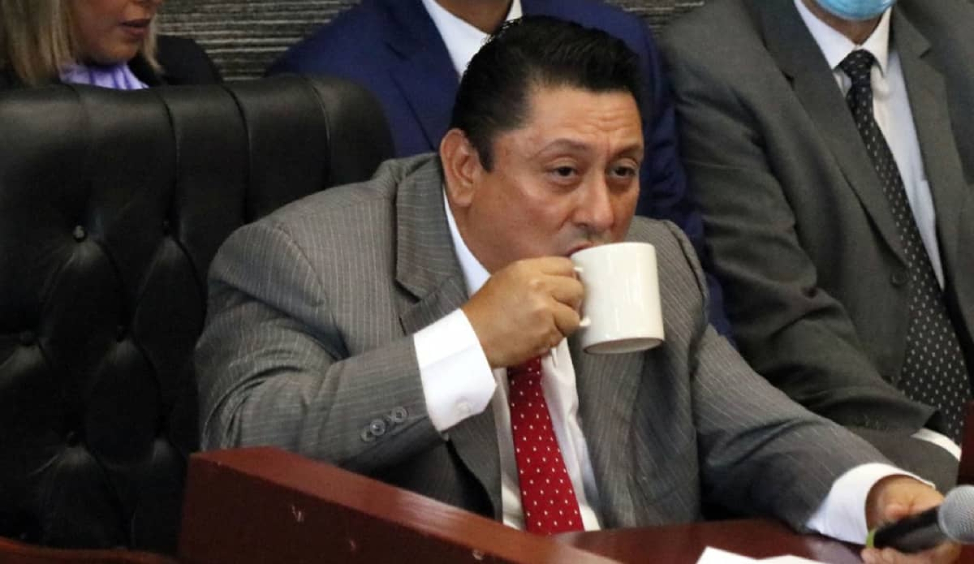 Comparecerá el fiscal del estado ante el Congreso