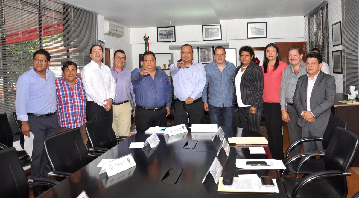 Rinde protesta José Pérez Torres como director del SAPAC