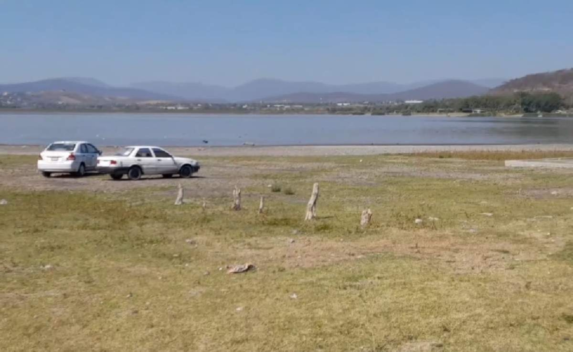 Nivel de la laguna de Coatetelco ha disminuido hasta un 70%
