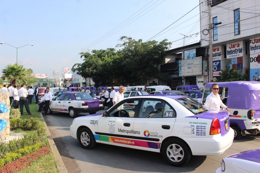 Taxistas anuncian más protestas contra la SMyT