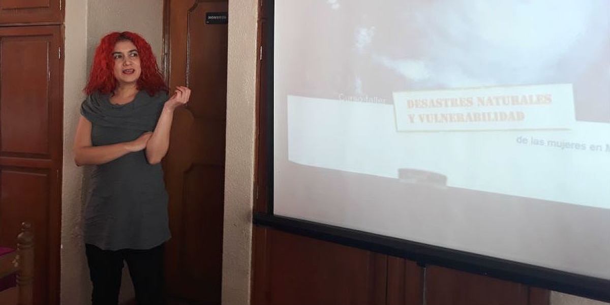 Al momento: Realizan taller sobre desastres naturales y vulnerabilidad de las mujeres