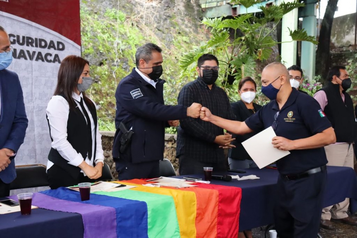 Concluyen policías de Cuernavaca capacitación mediante taller 'Mujeres diversas'