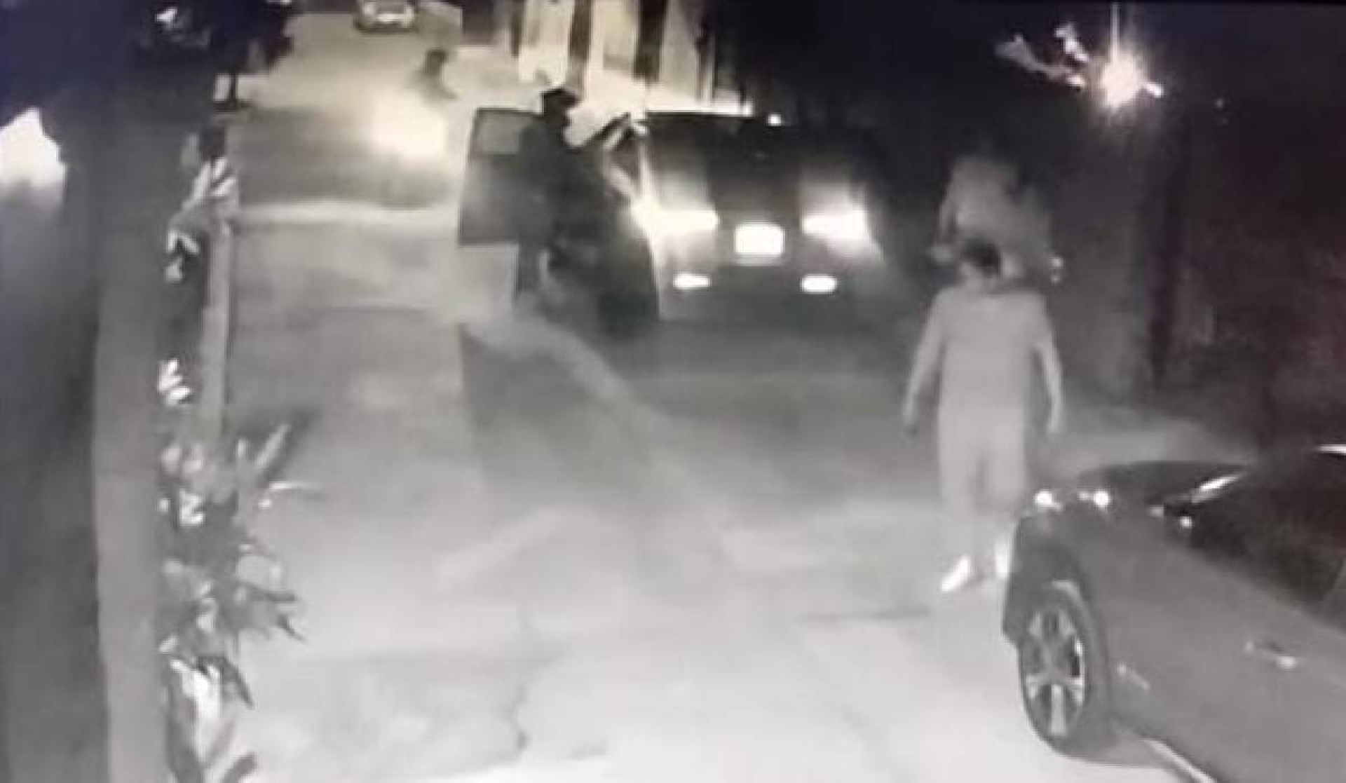 No pudo encender el auto que pretendía robarse