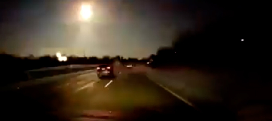 Un meteorito ilumina el cielo de Detroit y provoca un temblor de intensidad 2