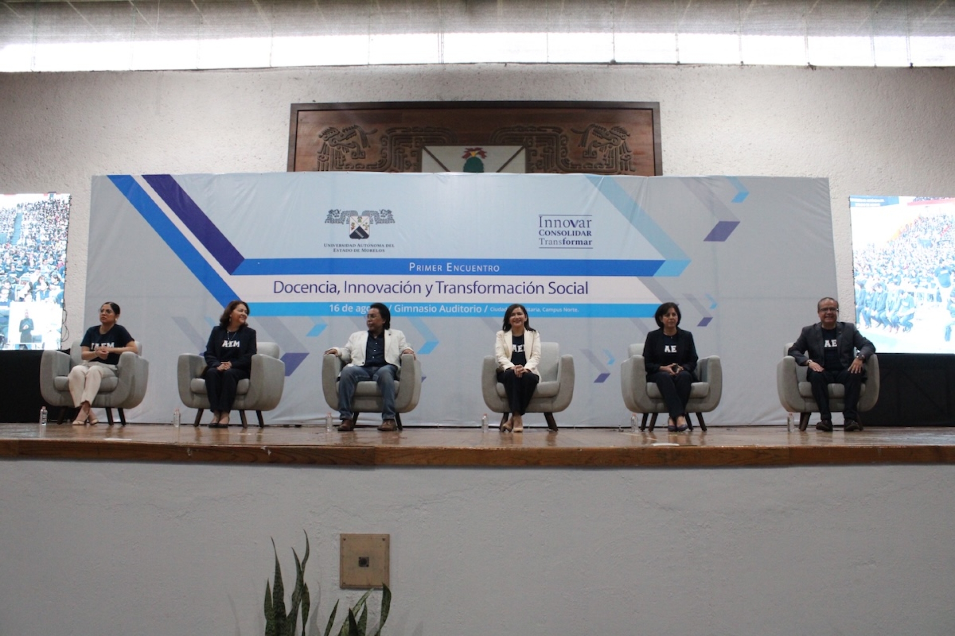 'La calidad educativa se sostiene en la dedicación': Viridiana León