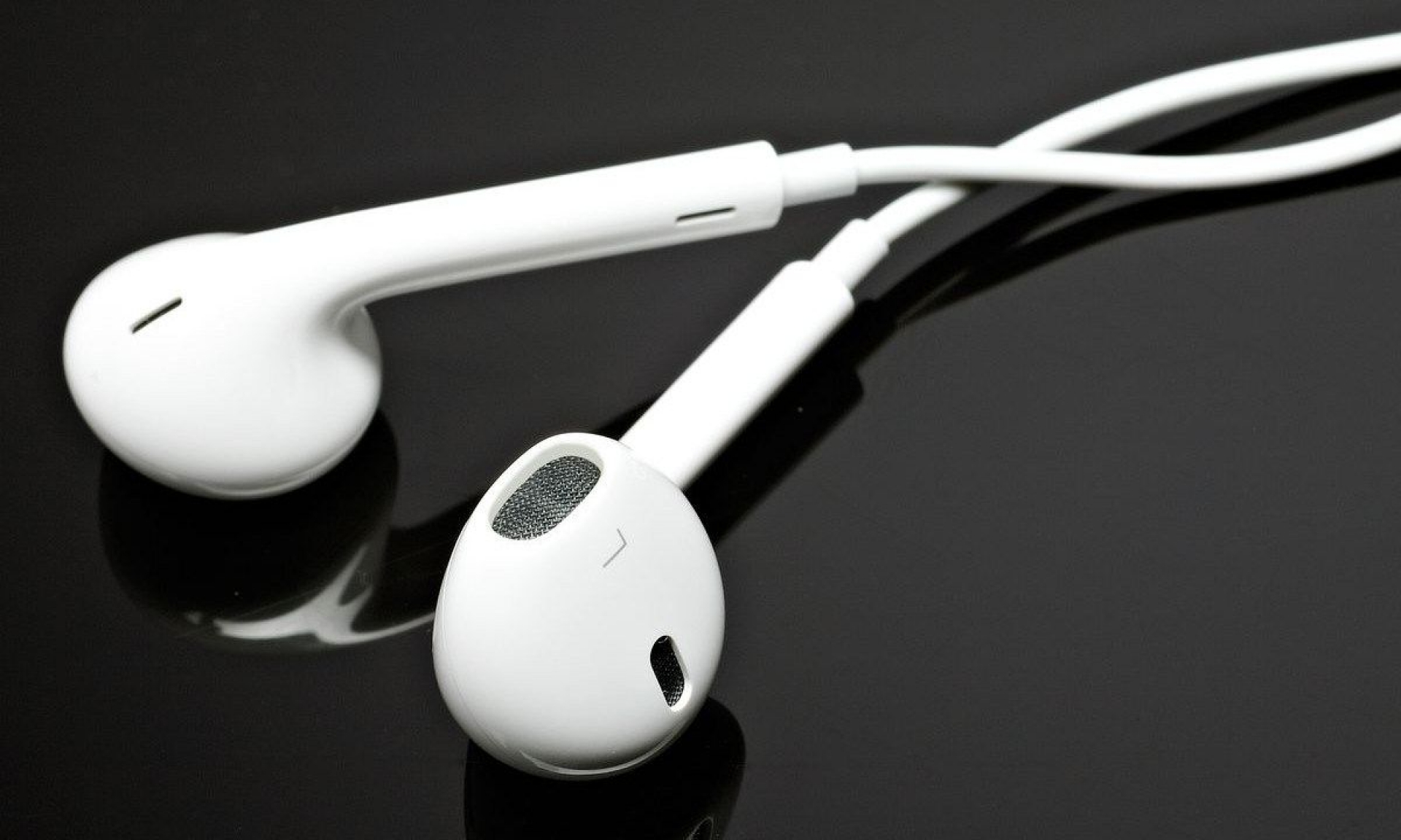 Apple ya no incluiría EarPods en la caja del próximo iPhone 12