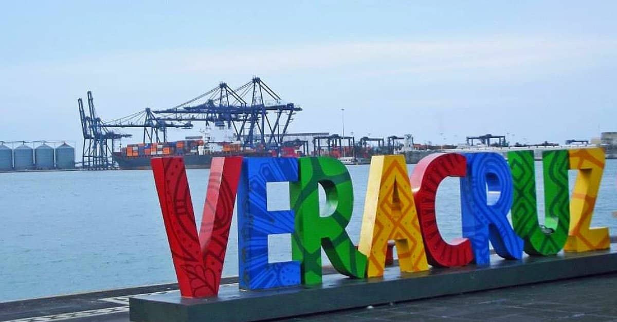Suspenden actividades masivas en municipios de Veracruz por COVID-19