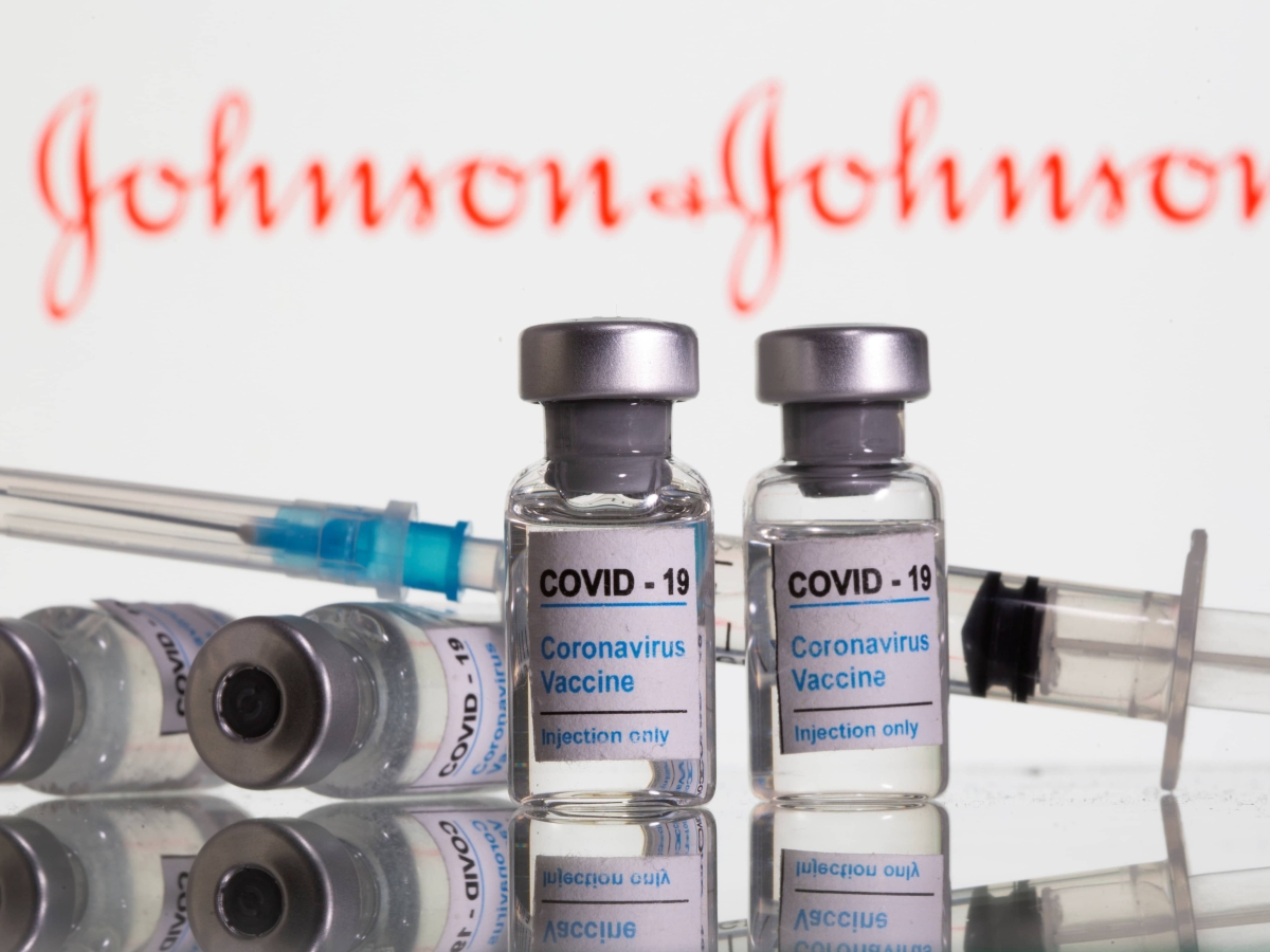 Dos dosis de la vacuna Johnson &amp; Johnson reducen hospitalizaciones por Ómicron
