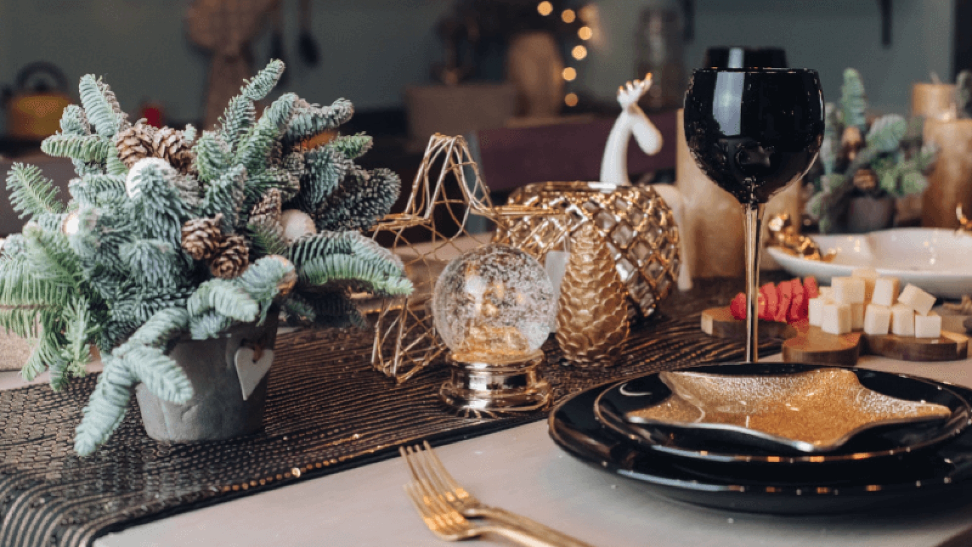 Guía completa para decorar tu mesa con estilo esta Navidad