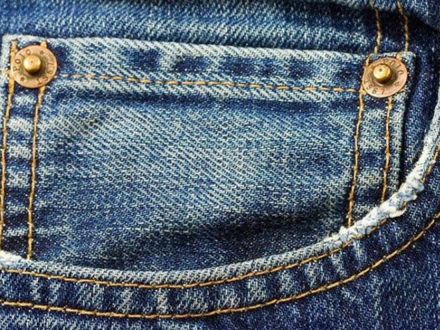 ¿Para qué sirve el bolsillo pequeño de los jeans?