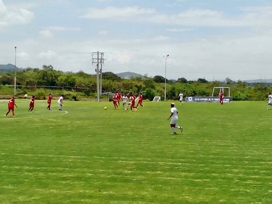 Leonas Morelos sigue sin perder