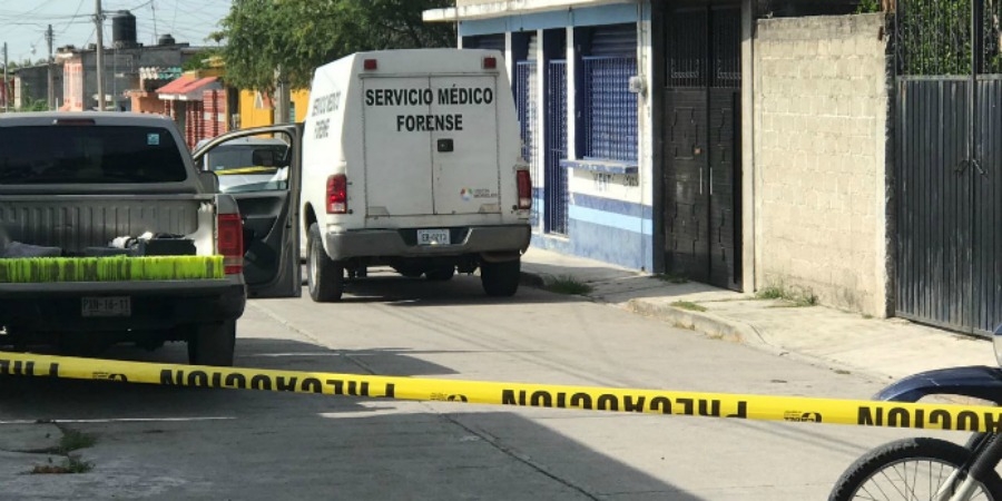 Encuentran el cadáver de una mujer en un domicilio; presentaba golpes