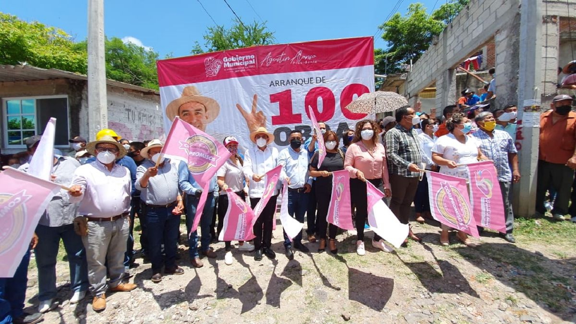 Ponen en marcha 100 obras en Yautepec